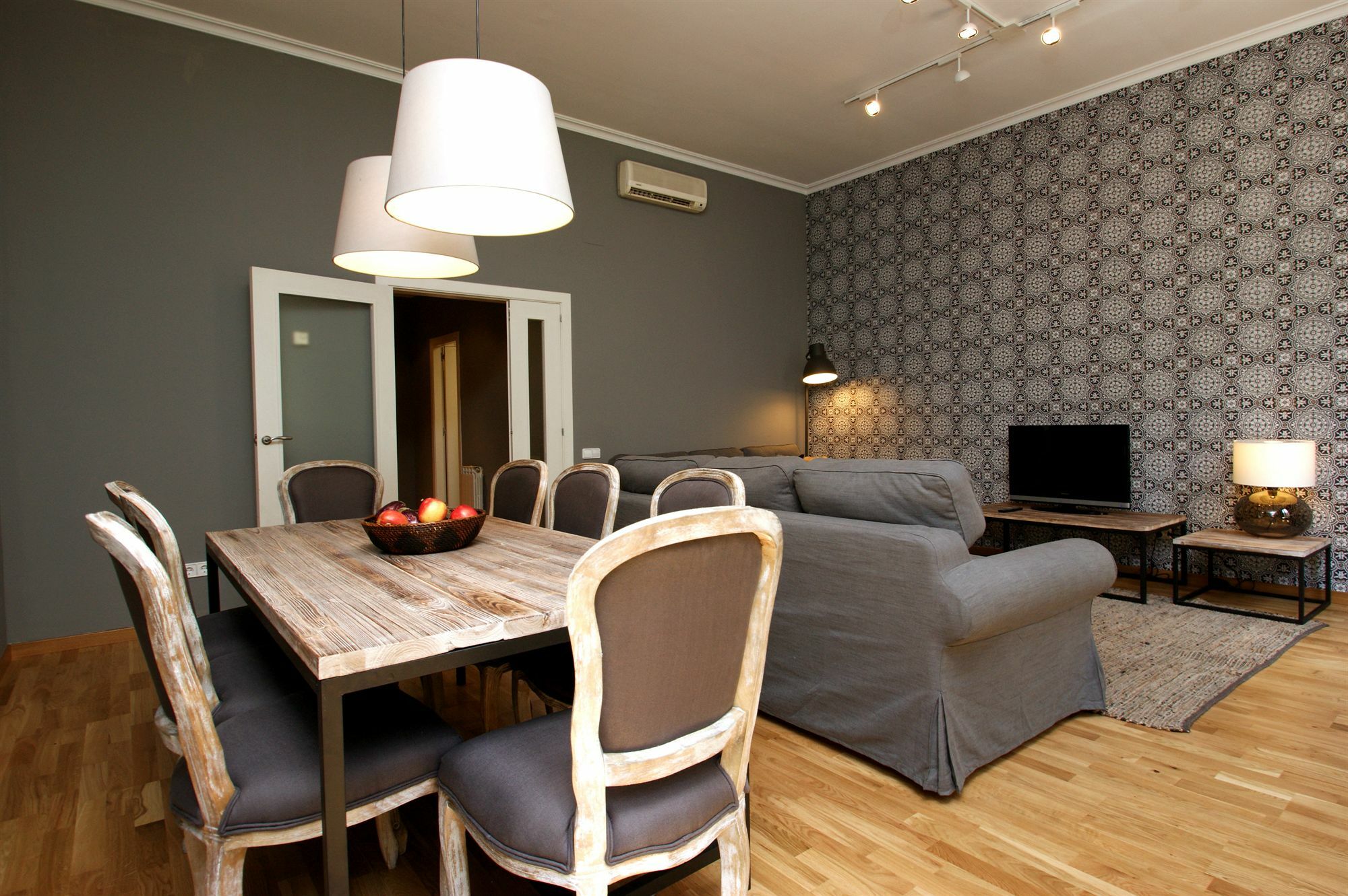 Short Stay Group Paseo De Gracia Serviced Apartments Барселона Екстер'єр фото